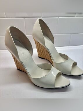 BALLY sz11 (EU 41.5) Pesca wedge in white/off-white patent leather (gently worn)